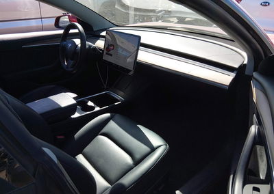 2021 Tesla Model 3 Long Range Dual Motor All-wheel Drive, Front & Rear damage, Iaai lot 46082913, photo 5 of 15