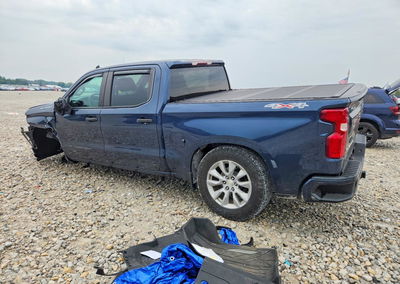 2020 Chevrolet Silverado K1500 Custom, daño Frontal, Copart lote 71267926, foto 2 de 14