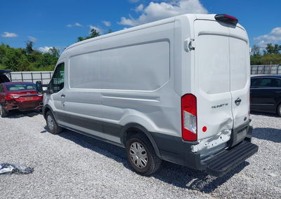 2025 Ford Transit-150, daño Trasero, Iaai lote 46041407, foto 3 de 16