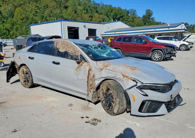 2025 Kia K5 Gt Line, daño Volcadura, Copart lote 70813426, foto 4 de 14