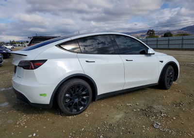 2023 Tesla Model Y, Side damage, Copart lot 74437976, photo 3 of 15