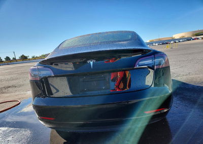 2022 Tesla Model 3, daño Frontal, Copart lote 73086386, foto 6 de 12