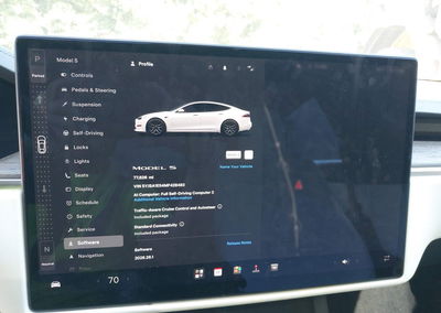2021 Tesla Model S Long Range Dual Motor All-wheel Drive, uszkodzenie: Electrical, Iaai lot 45904297, zdjęcie 7 z 18