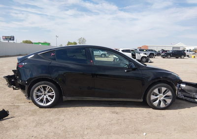 2023 Tesla Model Y Awd/long Range Dual Motor All-wheel Drive, daño Frontal, Iaai lote 46214110, foto 15 de 22