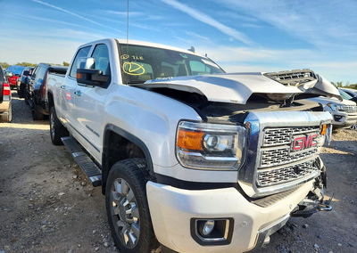 2019 Gmc Sierra K2500 Denali, uszkodzenie: Przód, Copart lot 72514356, zdjęcie 4 z 15