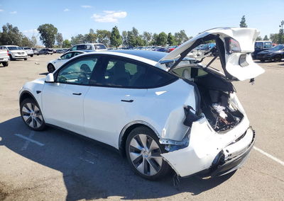 2022 Tesla Model Y, daño Trasero, Copart lote 72961886, foto 2 de 14