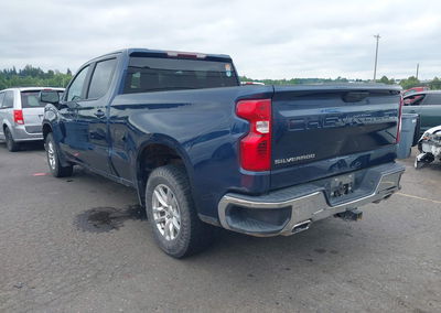 2020 Chevrolet Silverado 1500 4wd  Standard Bed Lt, пошкодження: Правий бік, Iaai лот 45660433, фото 3 з 17