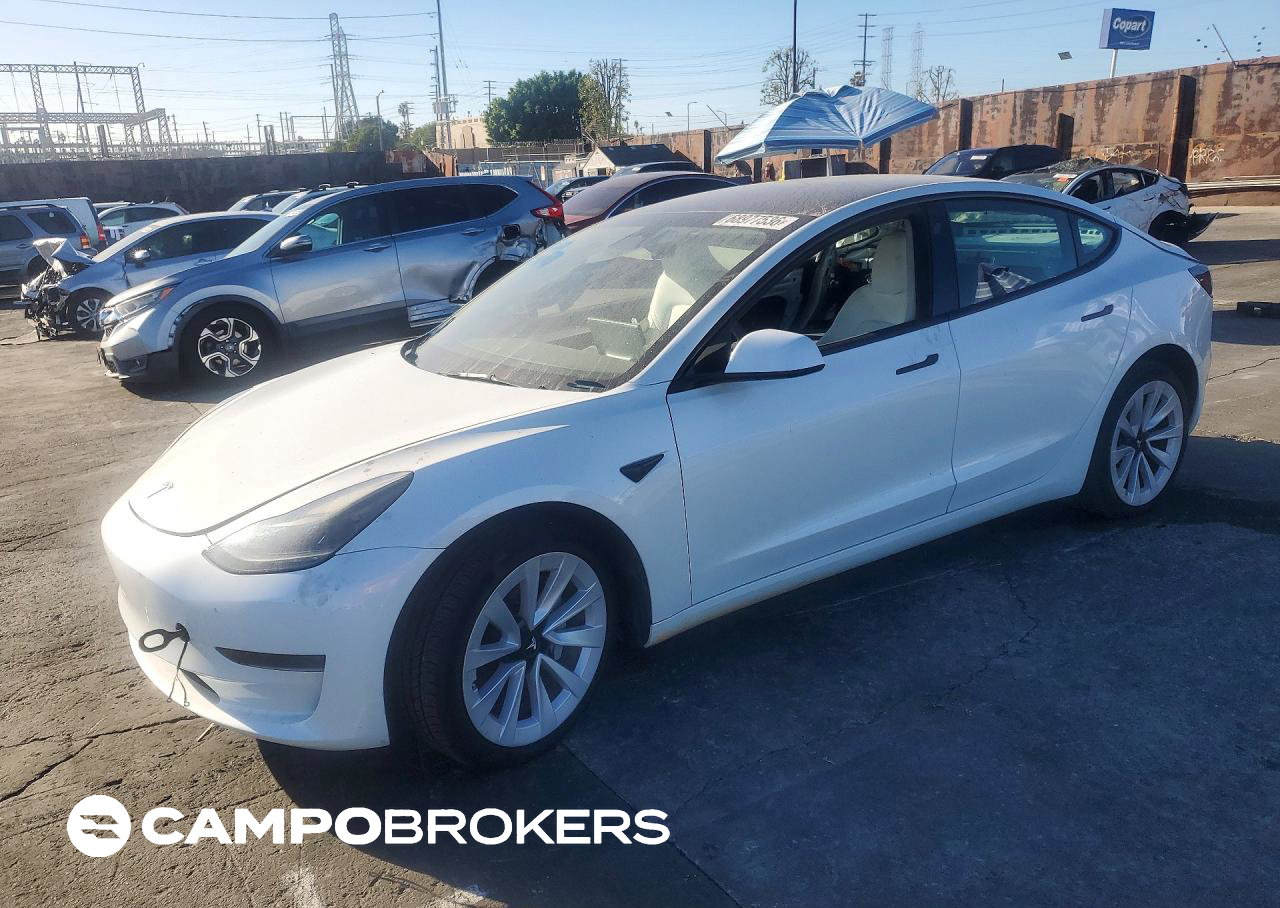 2023 Tesla Model 3, daño Lateral, Copart lote 73324536