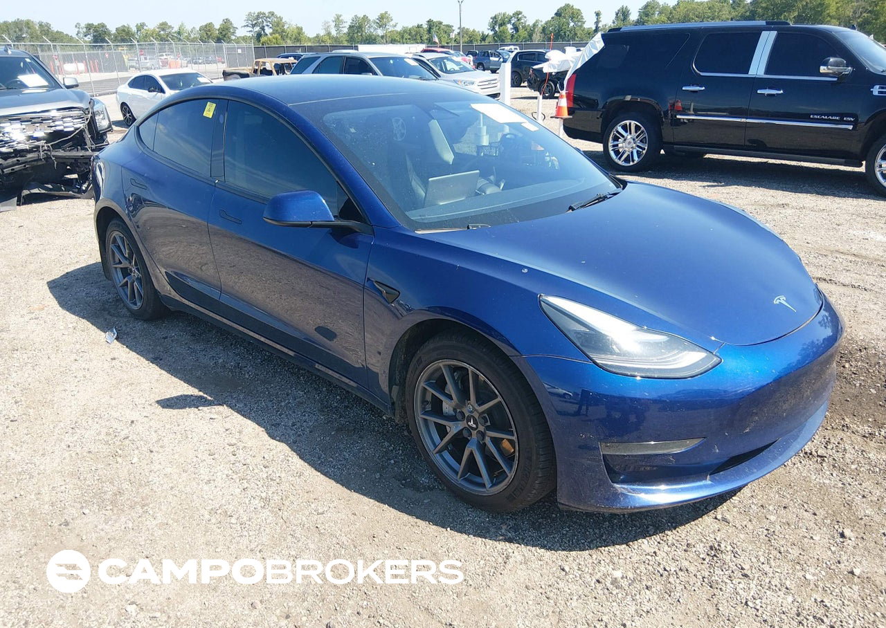 2023 Tesla Model 3 Rear-wheel Drive, Left Front damage, Iaai lot 45582992
