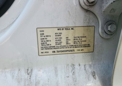 2023 Tesla Model Y, Side damage, Copart lot 74437976, photo 13 of 15