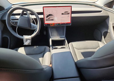 2026 Tesla Model 3, daño Frontal, Copart lote 68400816, foto 8 de 15
