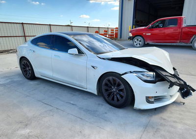 2020 Tesla Model S, uszkodzenie: Przód, Copart lot 74289456, zdjęcie 4 z 14