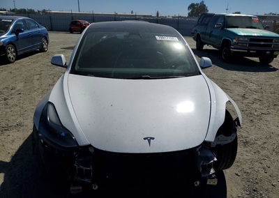 2021 Tesla Model 3, daño Frontal, Copart lote 70917186, foto 5 de 12