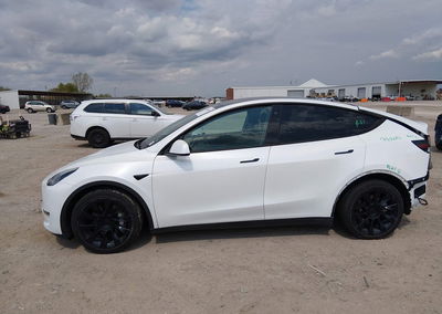 2023 Tesla Model Y Awd/long Range Dual Motor All-wheel Drive, uszkodzenie: Tył, Iaai lot 46189146, zdjęcie 14 z 23