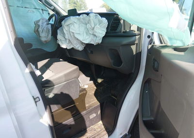 2020 Ford Transit-250, daño Frontal, Iaai lote 45900896, foto 5 de 20