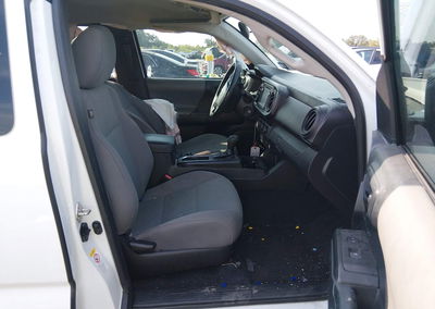 2019 Toyota Tacoma Sr, Left Side damage, Iaai lot 46191494, photo 5 of 17