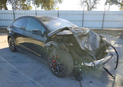 2022 Tesla Model X, uszkodzenie: Przód, Copart lot 73667166, zdjęcie 4 z 15