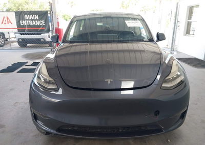 2022 Tesla Model Y Long Range Dual Motor All-wheel Drive, Suspension damage, Iaai lot 46105787, photo 12 of 16