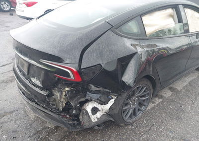 2026 Tesla Model 3, daño Trasero derecho, Iaai lote 46052964, foto 6 de 14