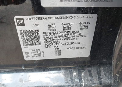 2026 Chevrolet Silverado 1500 4wd  Short Bed Custom, daño Trasero derecho, Iaai lote 45726094, foto 9 de 16
