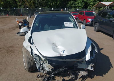 2023 Tesla Model Y, uszkodzenie: Przód, Iaai lot 46121904, zdjęcie 10 z 14
