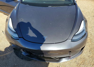 2020 Tesla Model 3, daño Lateral, Copart lote 70287316, foto 11 de 14