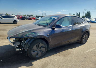 2026 Tesla Model Y, daño Frontal, Copart lote 70713996