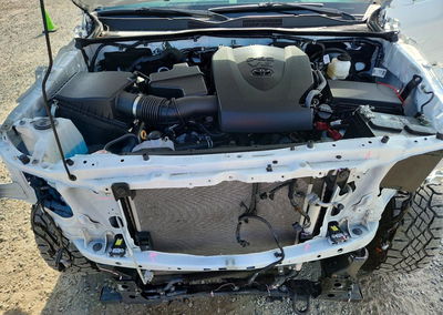 2023 Toyota Tacoma Sr5 V6, daño Frontal, Copart lote 68092246, foto 11 de 15