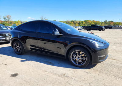 2024 Tesla Model Y, пошкодження: Затоплення, Copart лот 72351716, фото 4 з 12
