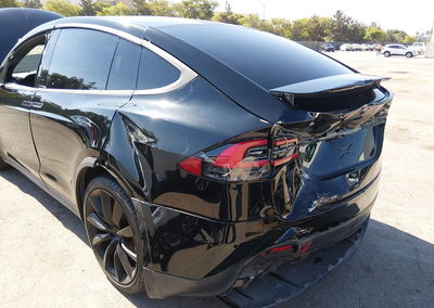 2019 Tesla Model X 100d/75d/long Range, uszkodzenie: Tył, Iaai lot 45409083, zdjęcie 6 z 15