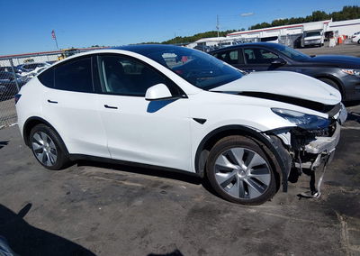 2023 Tesla Model Y Awd/long Range Dual Motor All-wheel Drive, пошкодження: Передня частина, Iaai лот 46276869, фото 13 з 16