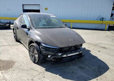 2026 Tesla Model Y, uszkodzenie: Przód, Copart lot 71314316, zdjęcie 14 z 15