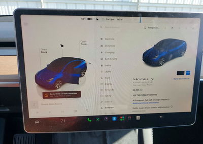 2023 Tesla Model Y, daño Trasero, Copart lote 69412006, foto 9 de 13