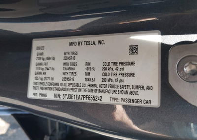 2023 Tesla Model 3 Rear-wheel Drive, Right Side damage, Iaai lot 45889872, photo 9 of 20