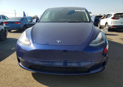 2023 Tesla Model Y, daño Trasero, Copart lote 69412006, foto 5 de 13