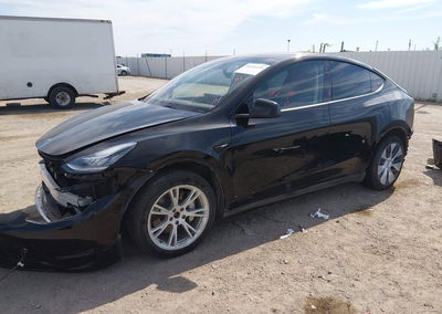 2023 Tesla Model Y Awd/long Range Dual Motor All-wheel Drive, daño Frontal, Iaai lote 46214110, foto 2 de 22