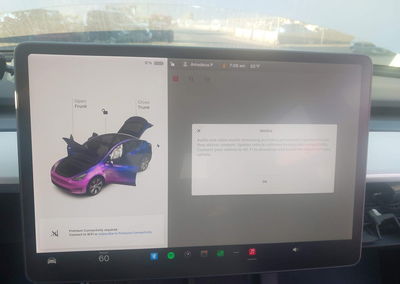 2022 Tesla Model Y Performance Dual Motor All-wheel Drive, Rear damage, Iaai lot 46318875, photo 17 of 18