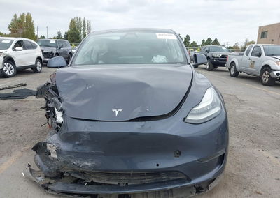2022 Tesla Model Y Long Range Dual Motor All-wheel Drive, пошкодження: Правий перед, Iaai лот 46116599, фото 11 з 15