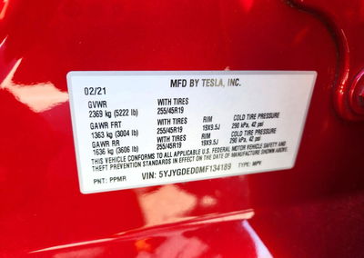 2021 Tesla Model Y, daño Abolladuras/rayones menores, Copart lote 71296046, foto 13 de 13