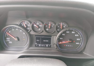 2023 Chevrolet Silverado 1500 4wd  Short Bed Custom, uszkodzenie: Prawy przód, Iaai lot 45936562, zdjęcie 7 z 16