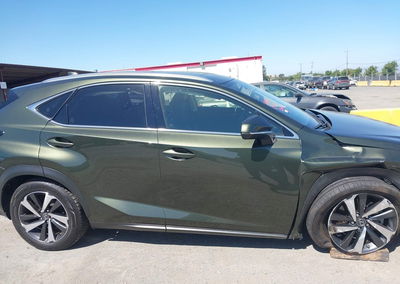 2021 Lexus Nx 300, daño Frontal derecho, Iaai lote 45814561, foto 16 de 19
