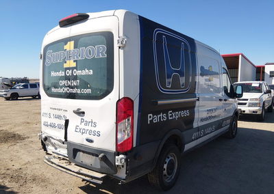 2019 Ford Transit-250, uszkodzenie: Tył, Iaai lot 46182901, zdjęcie 4 z 19