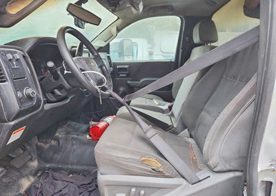 2020 Chevrolet Silverado Medium Duty, daño Burn - Interior, Copart lote 65846786, foto 7 de 12