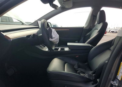 2025 Tesla Model Y, daño Frontal, Copart lote 69766886, foto 7 de 14
