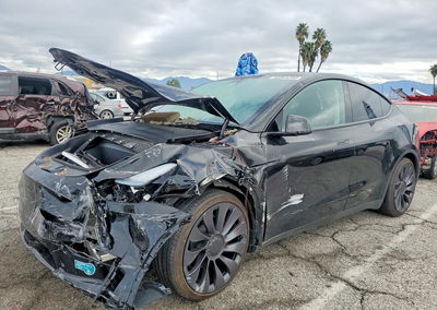 2025 Tesla Model Y, daño Frontal, Copart lote 98965205