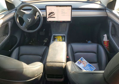2023 Tesla Model Y, daño Trasero, Copart lote 71847106, foto 8 de 12