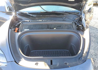 2023 Tesla Model Y, daño Frontal, Copart lote 73102316, foto 12 de 14