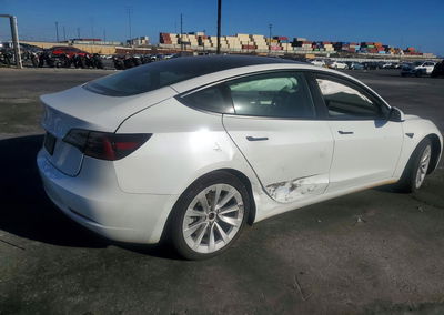 2023 Tesla Model 3, daño Lateral, Copart lote 73324536, foto 3 de 12