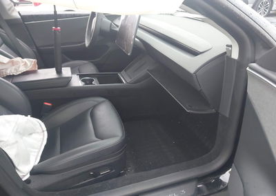2026 Tesla Model 3, daño Trasero derecho, Iaai lote 46052964, foto 5 de 14