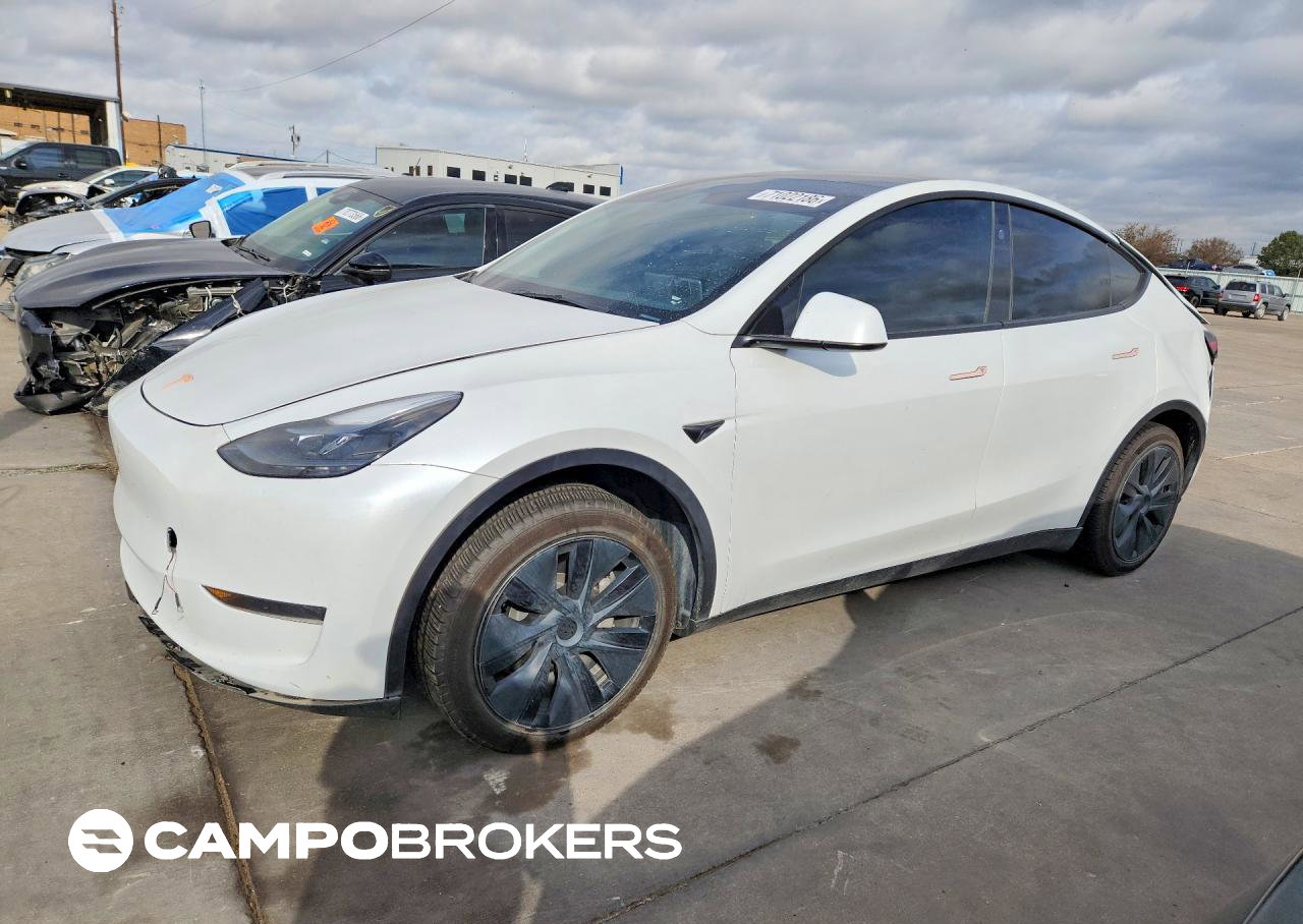 2024 Tesla Model Y, daño Trasero, Copart lote 71022186